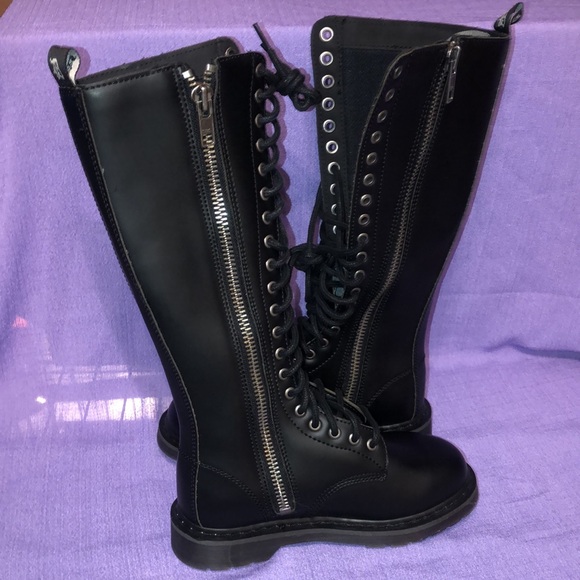 Used Demonia Bolt 400 Lace-Up Side Zip Boots Women’s Size 8 - Picture 7 of 11